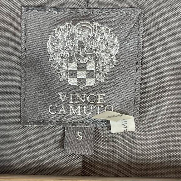 Vince Camuto Faux Fur Open Front Vest Grey Small NWT - Picture 4 of 8